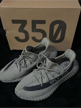 yeezy boost 350 v2 granit size 10 men